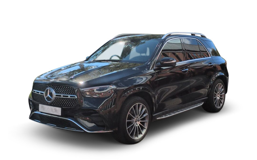 Mercedes GLE in black three quarter view